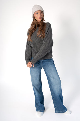 Jolie Pullover Long Sleeve