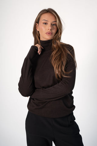 Thamar Turtleneck