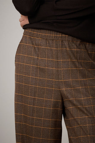 Nola pants check